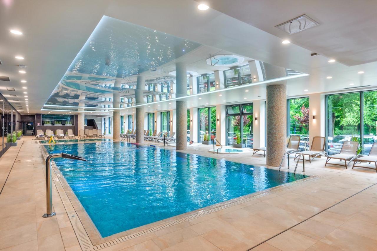 504 Premium Nadmorskie Tarasy - Pool Sauna Fitness Garage Free Apartment Колобжег Екстериор снимка